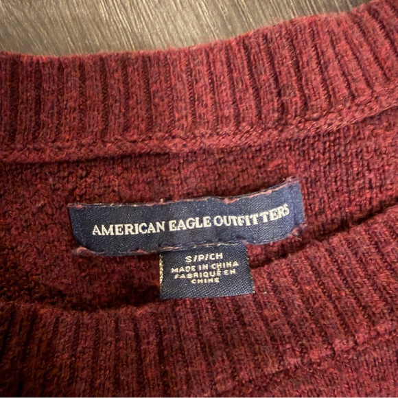 American Eagle Layer-Perfect Lightweight Sweater - Picture 6 of 7
